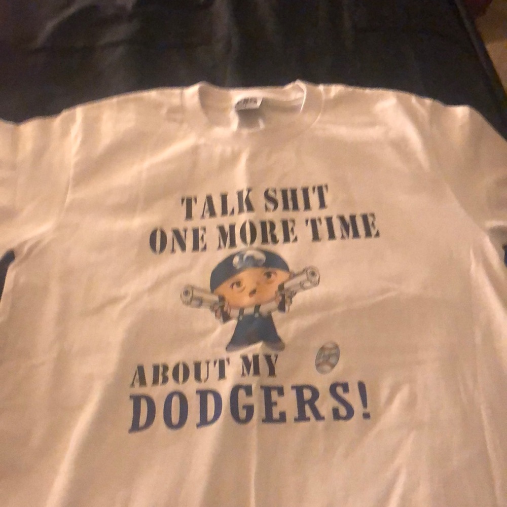 Men’s white t-shirt
